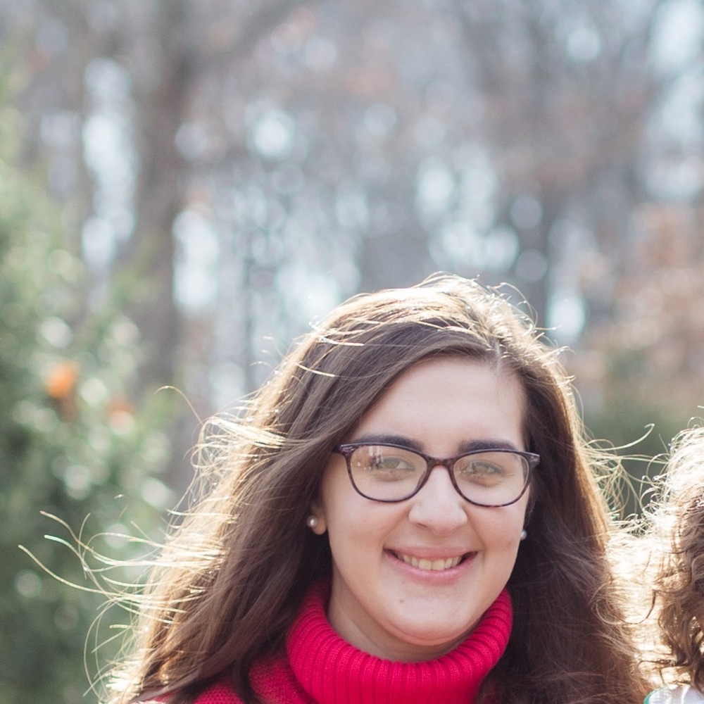 Meet your Posher, Caitlin